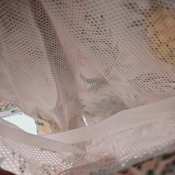 SURF SOCIETY | pineapple mesh lined swim trunk shorts - Picture 4 of 6